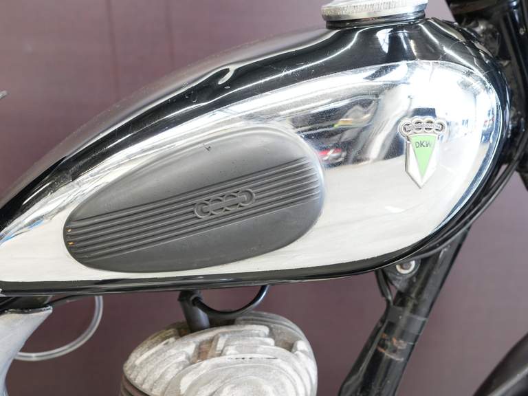 DKW