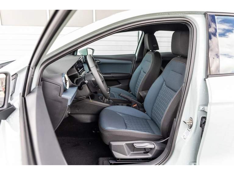 SEAT SEAT