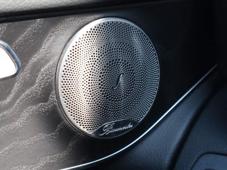 Mercedes-Benz Mercedes-Benz