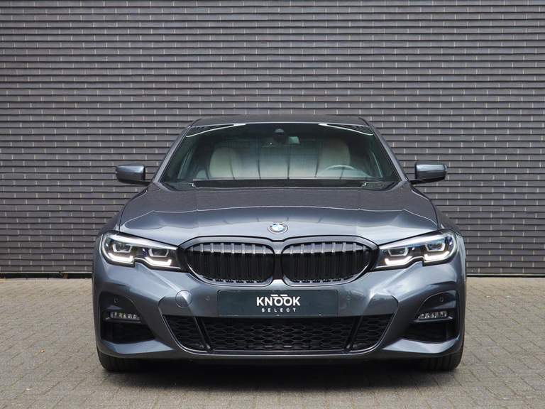 BMW BMW