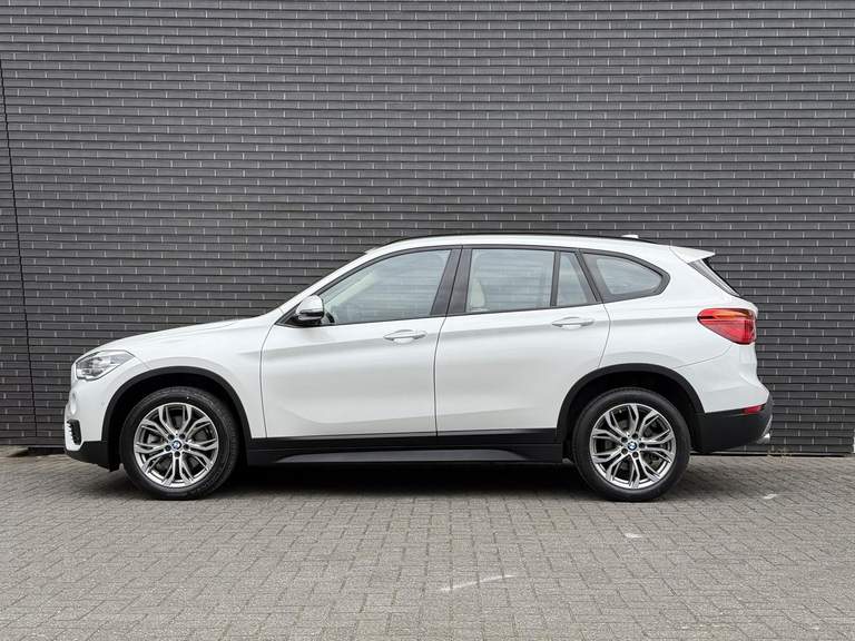 BMW BMW
