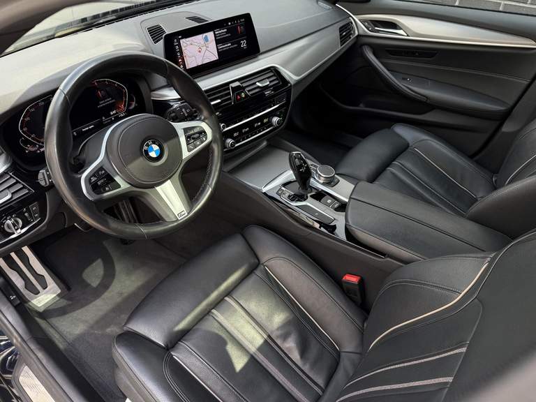 BMW BMW