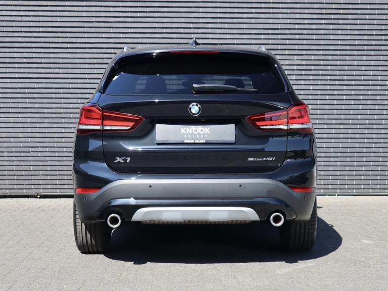 BMW BMW