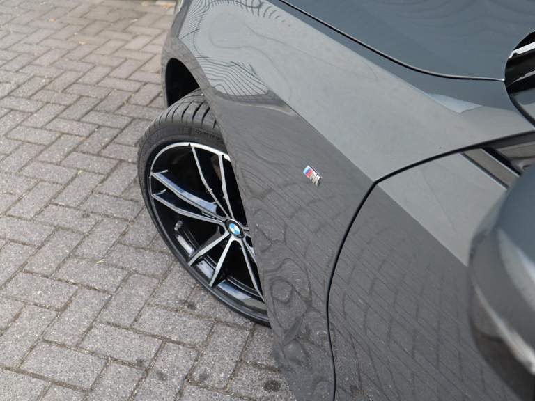 BMW BMW