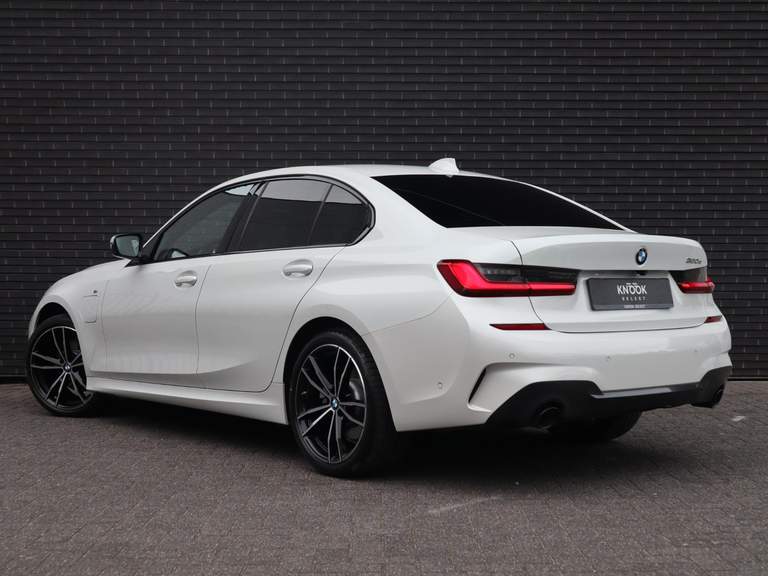 BMW BMW