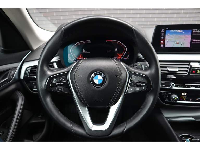 BMW BMW