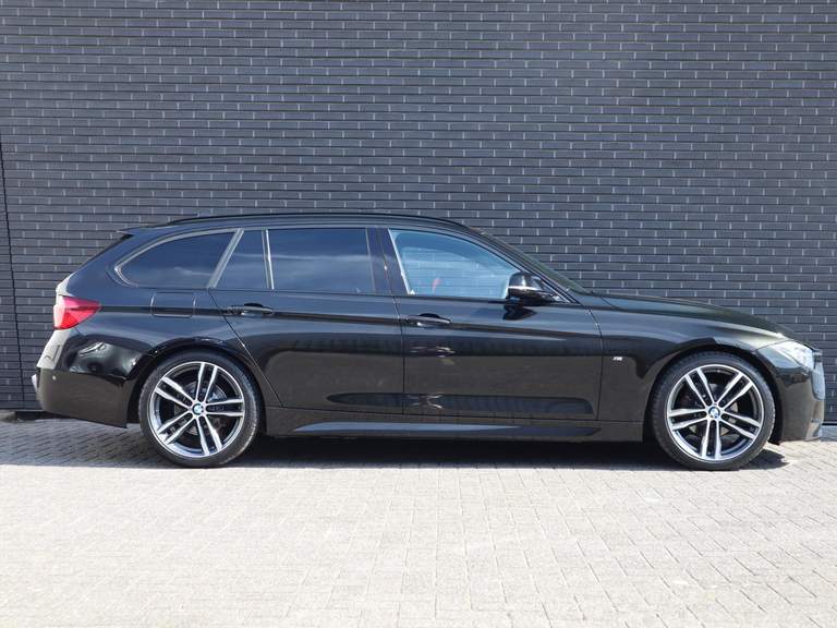 BMW BMW