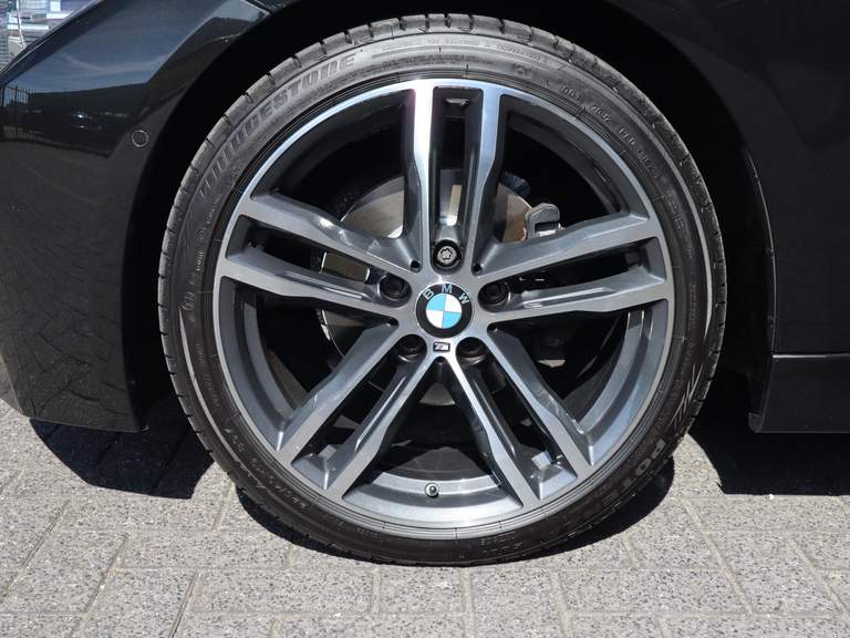 BMW BMW