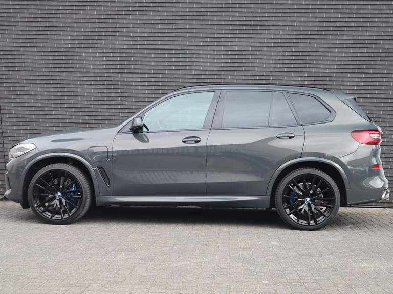 BMW BMW