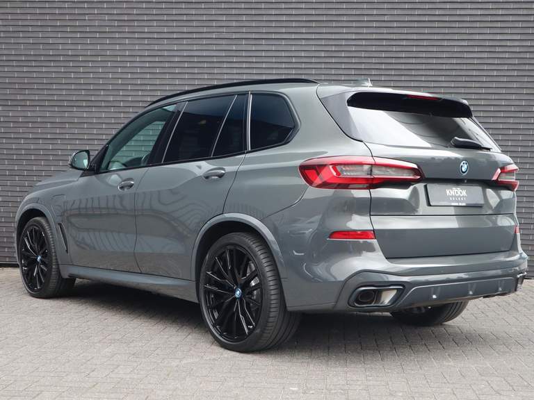 BMW BMW