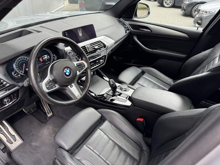 BMW BMW
