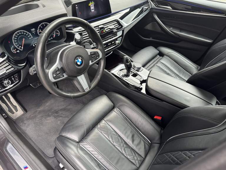 BMW BMW