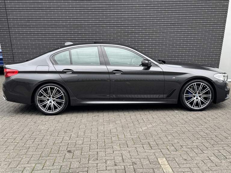 BMW BMW