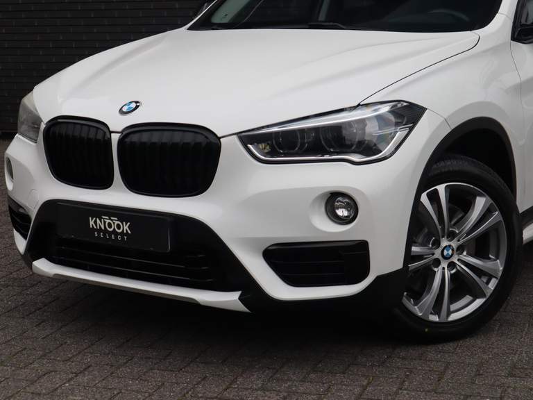 BMW BMW