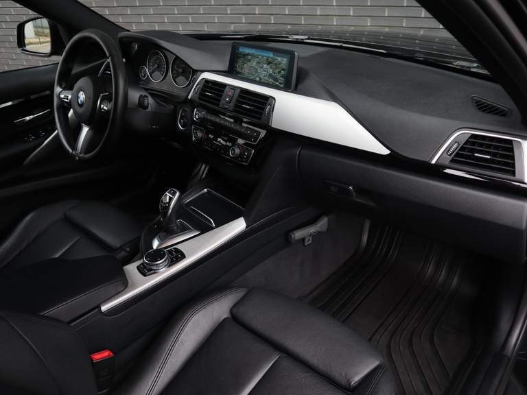 BMW BMW