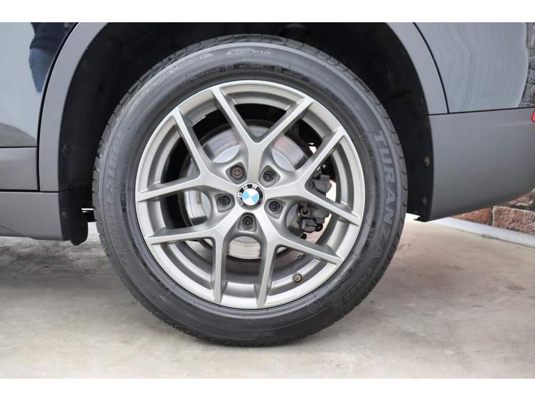 BMW BMW