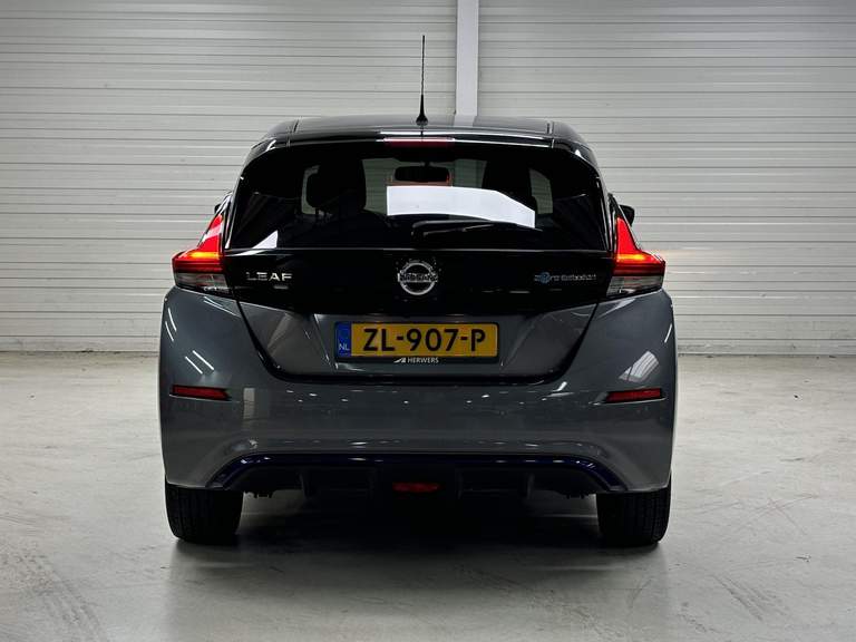 Nissan Nissan