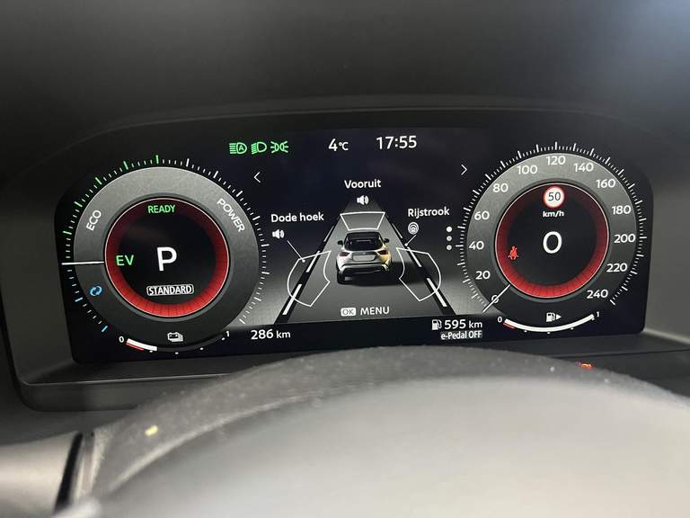 Nissan Nissan