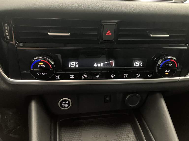 Nissan Nissan