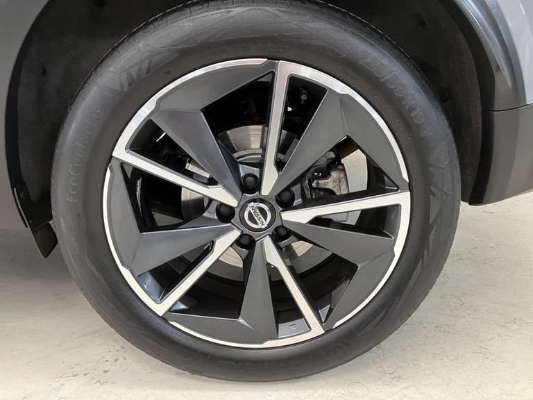 Nissan Nissan