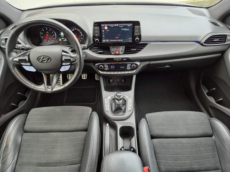 Hyundai Hyundai