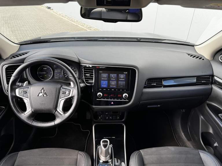 Mitsubishi Mitsubishi
