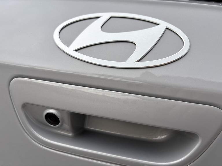 Hyundai Hyundai