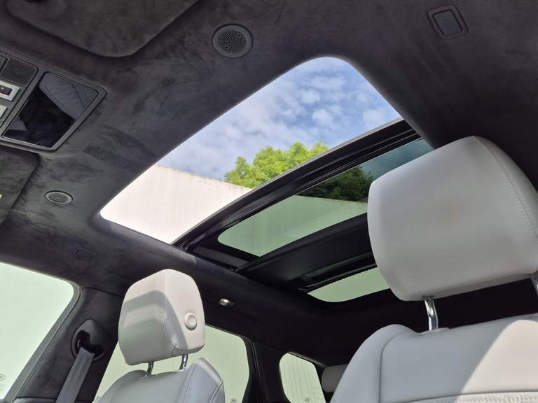 Land Rover Land Rover