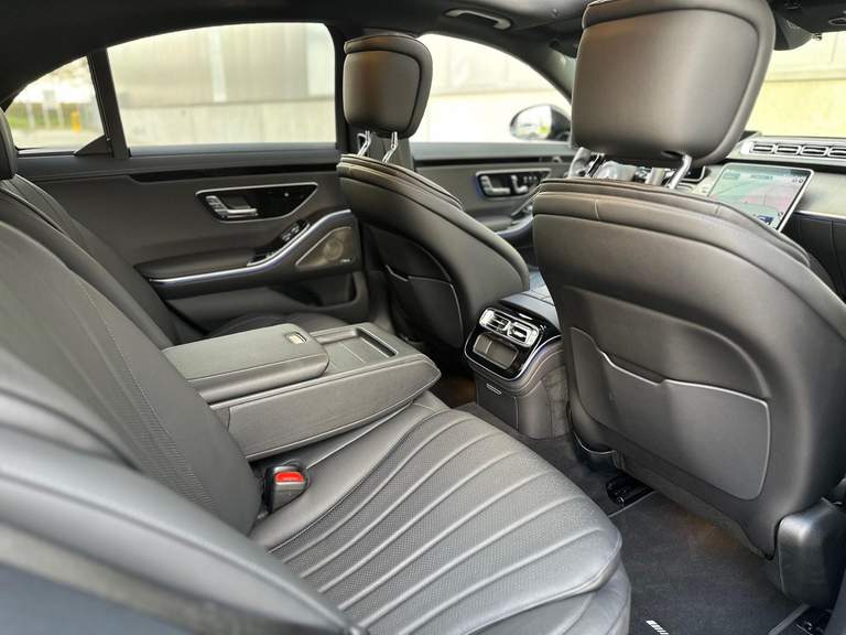 Mercedes-Benz Mercedes-Benz