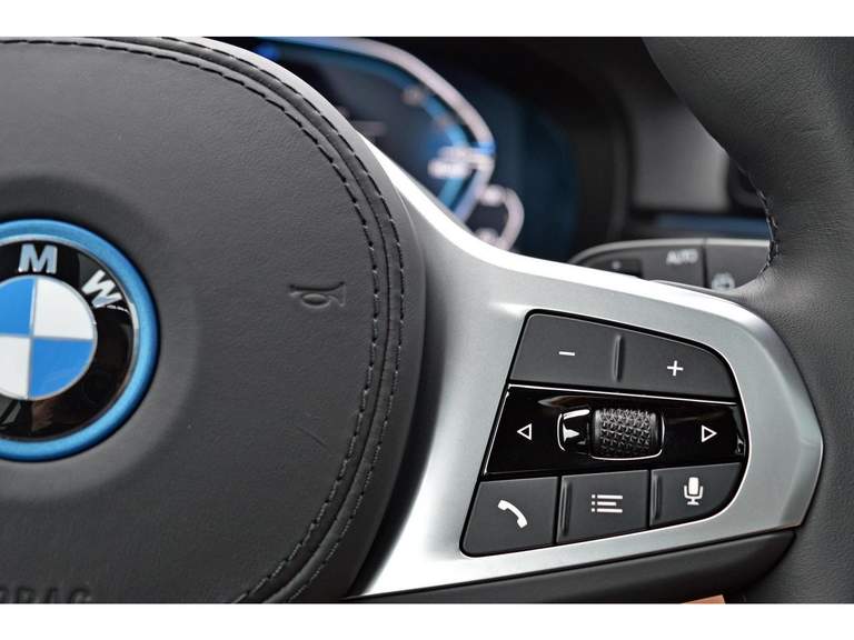 BMW BMW