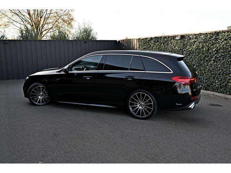 Mercedes-Benz Mercedes-Benz