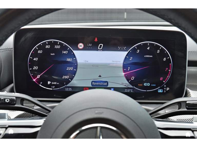 Mercedes-Benz Mercedes-Benz