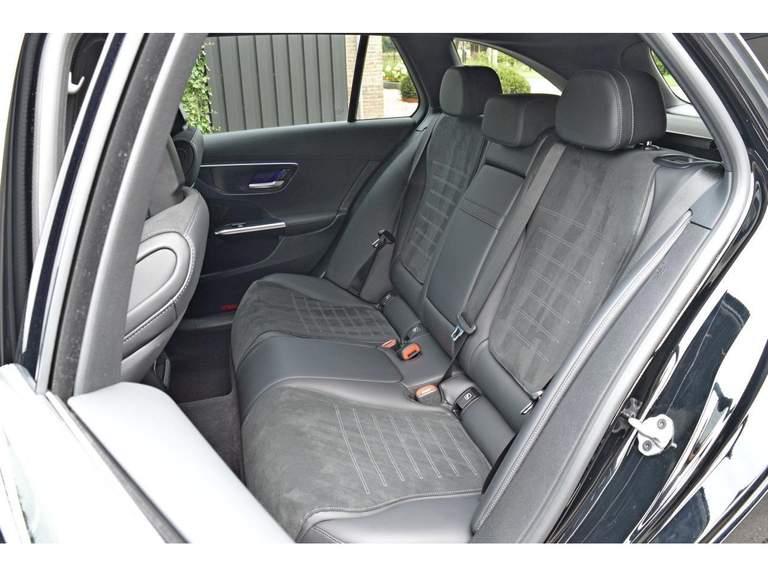 Mercedes-Benz Mercedes-Benz