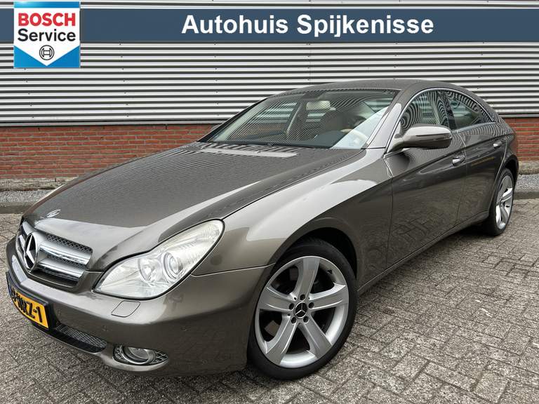 Mercedes-Benz Mercedes-Benz