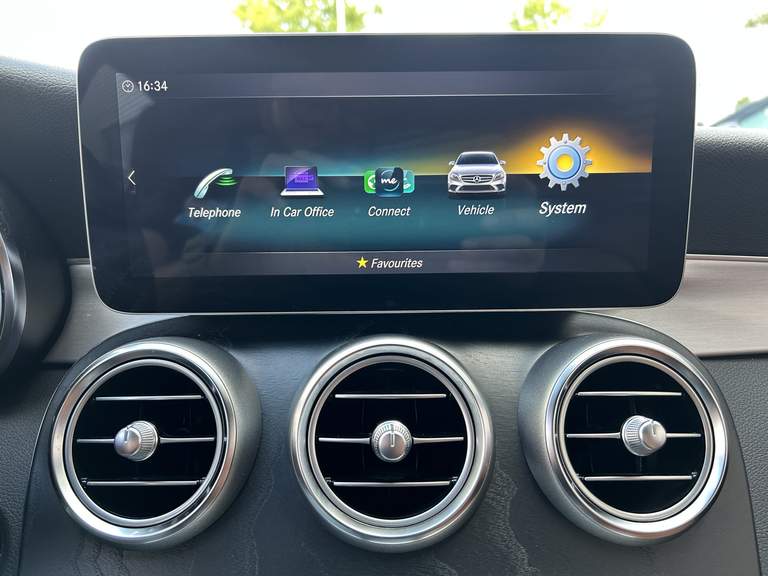 Mercedes-Benz Mercedes-Benz