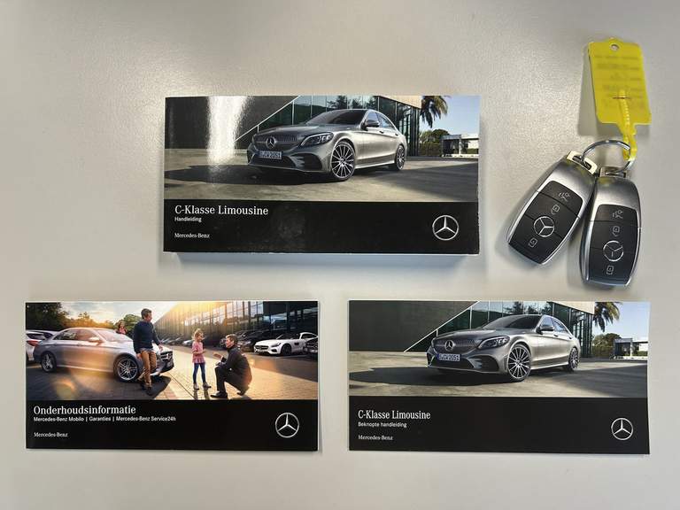 Mercedes-Benz Mercedes-Benz