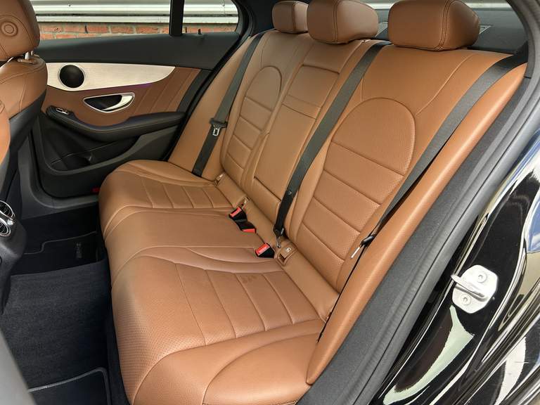 Mercedes-Benz Mercedes-Benz