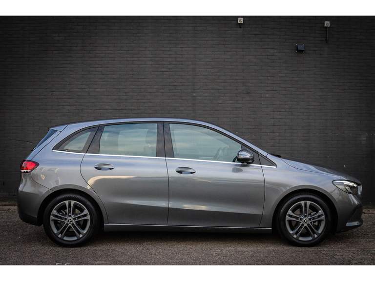 Mercedes-Benz Mercedes-Benz