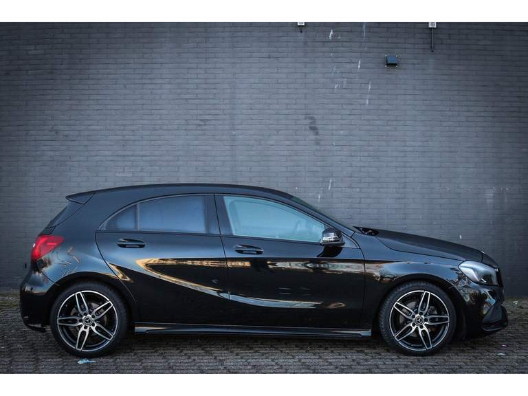 Mercedes-Benz Mercedes-Benz