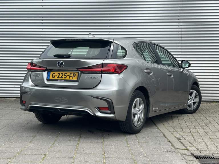 Lexus