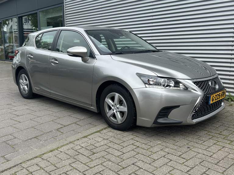 Lexus