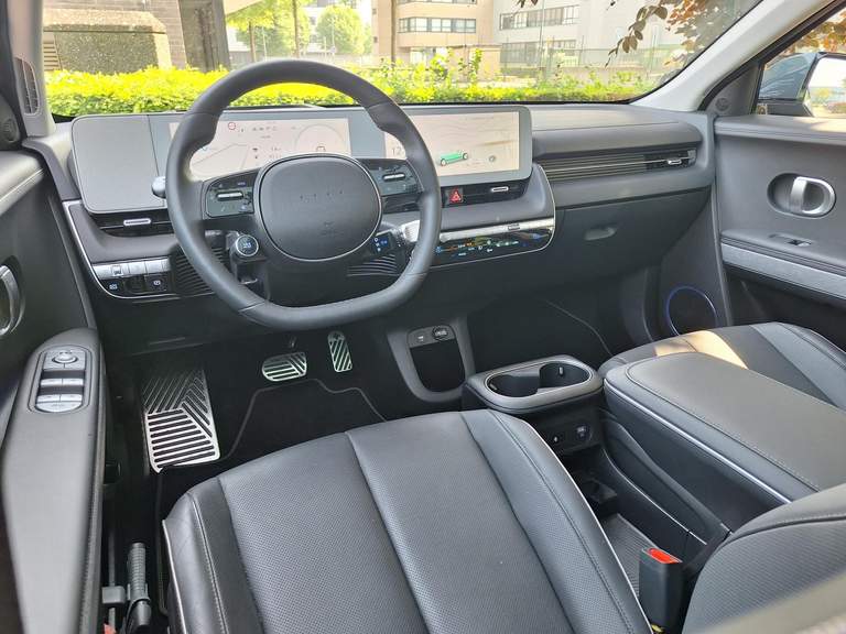 Hyundai Hyundai