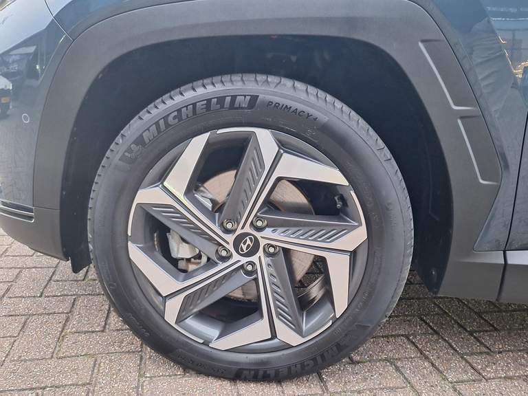 Hyundai Hyundai