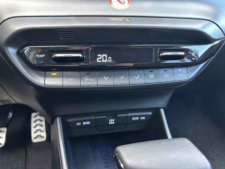 Hyundai Hyundai