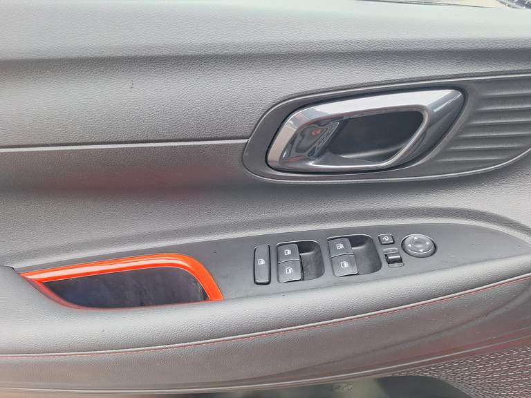Hyundai Hyundai