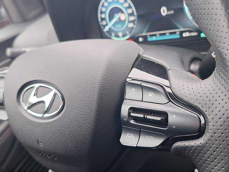 Hyundai Hyundai