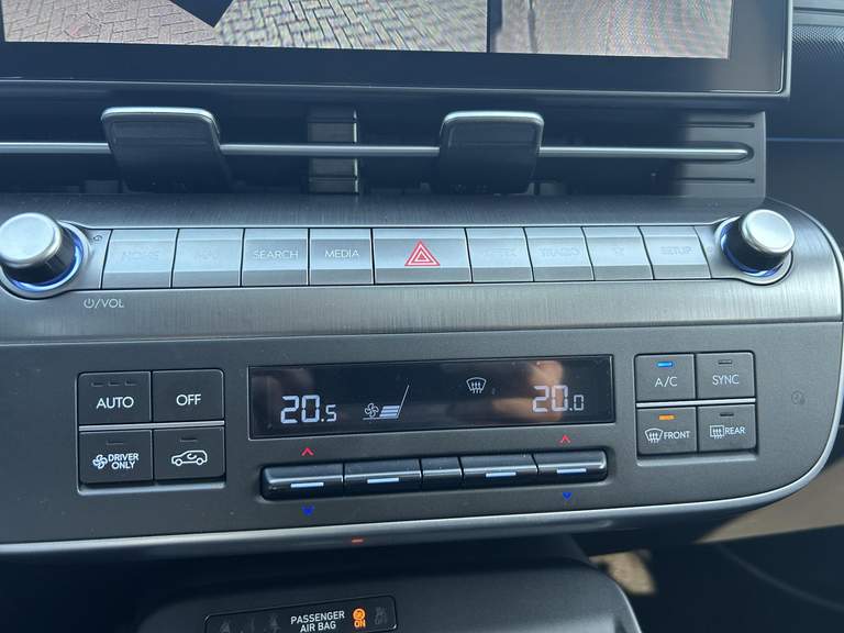 Hyundai Hyundai