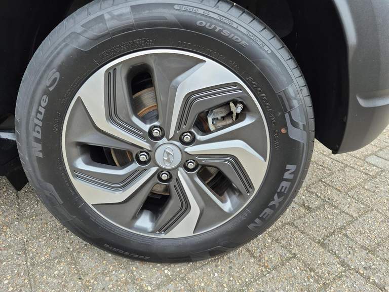 Hyundai Hyundai