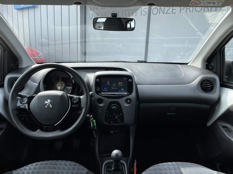 Peugeot