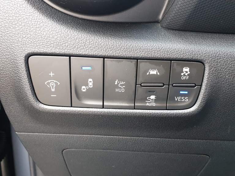 Hyundai Hyundai
